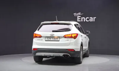 Hyundai Santafe 2013, 184149 км, за 7000000 KRW