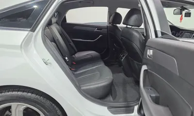 Hyundai Sonata 2018, 28175 км, за 14800000 KRW - фото 11