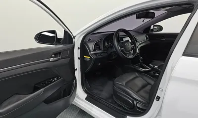 Hyundai Avante 2018, 157369 км, за 7900000 KRW - фото 10