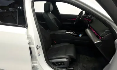 BMW 5-Series 2024, 37561 км, за 71300000 KRW - фото 26