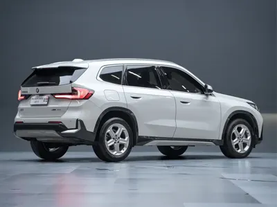 BMW X1 2023, 36000 км, за 215799 CNY - фото 8