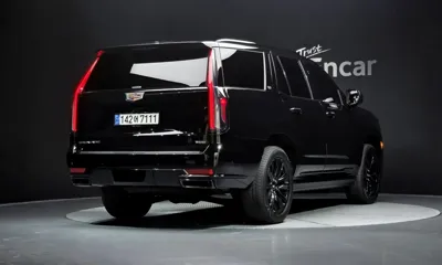 Cadillac Escalade 2022, 23056 км, за 99300000 KRW - фото 2