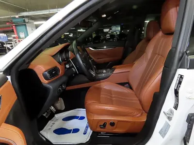 Maserati Levante 2017, 44347 км, за 35000000 KRW - фото 6