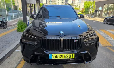 BMW X7 · 2024 год