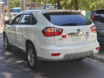 BYD S6 2011, 130000 км, за 7800 CNY