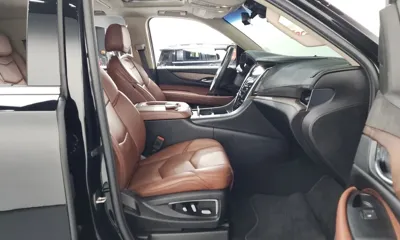 Cadillac Escalade 2018, 55418 км, за 36900000 KRW - фото 26