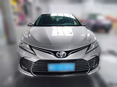 Toyota Camry 2023, 21100 км, за 101300 CNY - фото 5