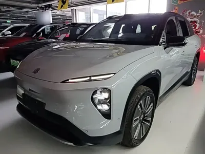 Nio ES7 · 2022 год