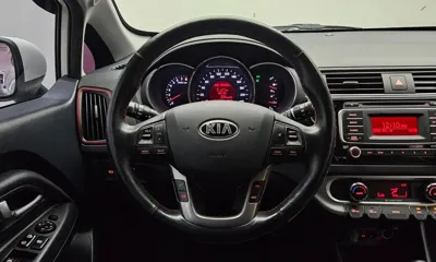 Kia Pride 2016, 95707 км, за 6300000 KRW - фото 14