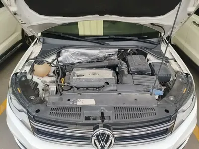 Volkswagen Tiguan 2016, 58000 км, за 62400 CNY - фото 20