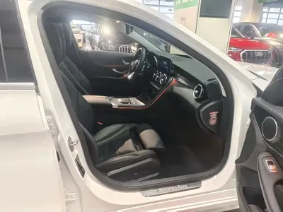 Mercedes-Benz C-Class 2021, 37000 км, за 95200 CNY - фото 11