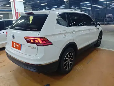 Volkswagen Tiguan L 2018, 91000 км, за 61800 CNY