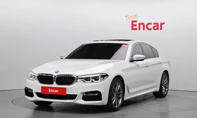 BMW 5-Series · 2018 год