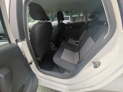 Volkswagen Polo 2015, 65000 км, за 17800 CNY - фото 12
