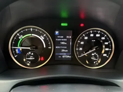 Toyota Alphard 2021, 67000 км, за 519799 CNY - фото 3