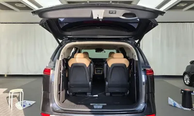 Kia Canival 2021, 51821 км, за 23690000 KRW - фото 20
