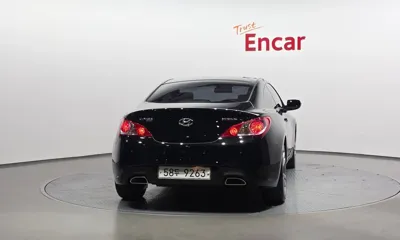 Hyundai Genesis 2010, 74120 км, за 6400000 KRW