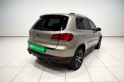 Volkswagen Tiguan 2016, 99300 км, за 54050.65 CNY - фото 6
