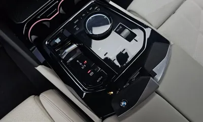 BMW 5-Series 2025, 8318 км, за 58900000 KRW - фото 9