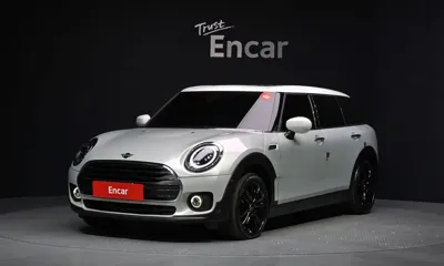 MINI Clubman · 2023 год
