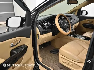Kia Canival 2016, 175717 км, за 9990000 KRW - фото 14