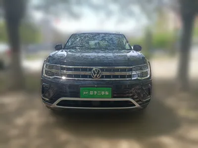 Volkswagen Teramont 2023, 29700 км, за 216742.79 CNY