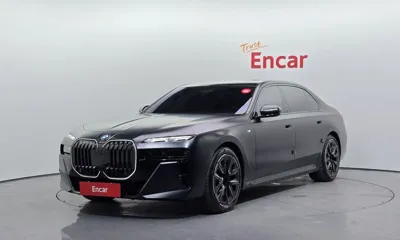 BMW 7-Series · 2025 год