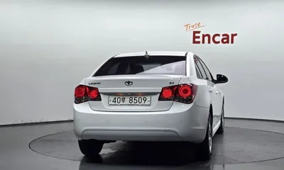 ChevroletGMDaewoo Lacetti 2010, 47968 км, за 2900000 KRW