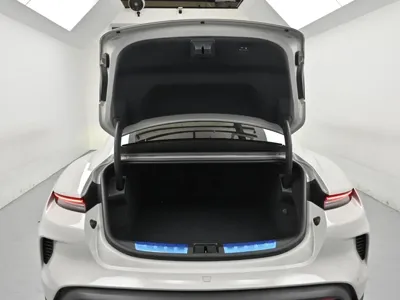 Porsche Taycan 2025, 7945 км, за 207000000 KRW - фото 20