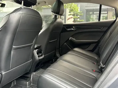 Roewe i5 2021, 60000 км, за 32800 CNY - фото 6