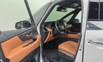 Toyota Alphard 2025, 10255 км, за 113000000 KRW - фото 12