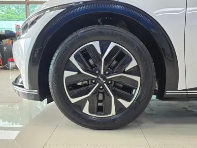 Kia EV6 2023, 56840 км, за 32870000 KRW - фото 20