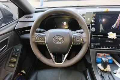 Toyota Avalon 2019, 92200 км, за 102526.97 CNY - фото 10