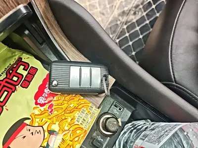 Roewe RX8 2021, 52500 км, за 61300 CNY - фото 9