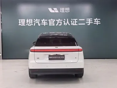 Li Auto 理想i6 2025, 4600 км, за 225799 CNY - фото 23