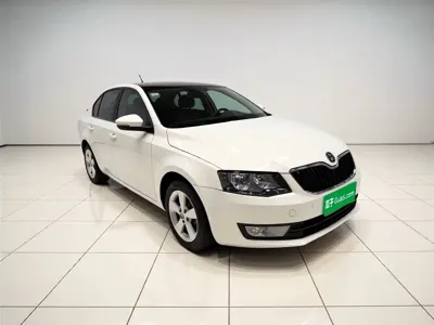 Skoda Octavia 2014, 26800 км, за 21700 CNY