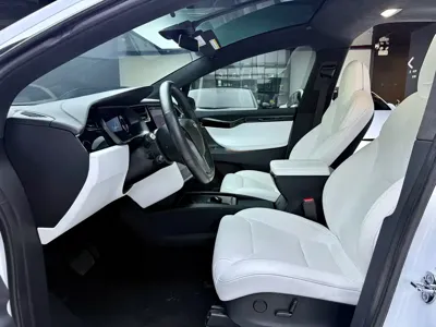 Tesla Model X 2019, 158000 км, за 228000 CNY