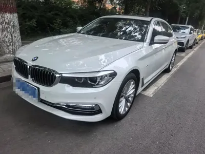 BMW 5 Series · 2018 год