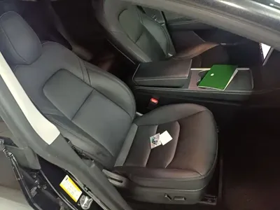 Tesla Model Y 2021, 83600 км, за 146600 CNY - фото 25