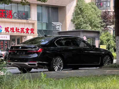 BMW 7 Series 2021, 60000 км, за 338000 CNY - фото 26