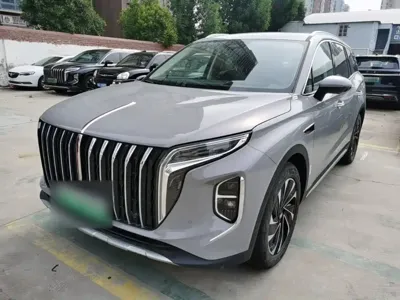 Hongqi Hongqi HS7 PHEV 2024, 16400 км, за 164300 CNY