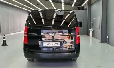Hyundai Starex 2017, 150000 км, за 10000000 KRW