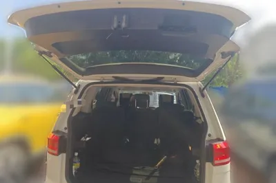 Volkswagen Touran 2016, 78700 км, за 66123.85 CNY - фото 15