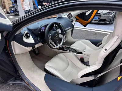 McLaren GT 2021, 14000 км, за 1138000 CNY - фото 13