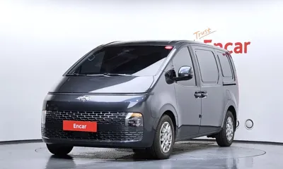 Hyundai Staria · 2022 год