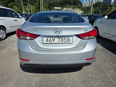 Hyundai Avante 2014, 118514 км, за 4350000 KRW - фото 6