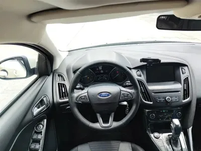 Ford Focus 2016, 120000 км, за 23800 CNY - фото 9