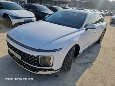 Hyundai Grandeur · 2023 год