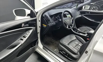 Hyundai Sonata 2011, 153753 км, за 3990000 KRW - фото 10