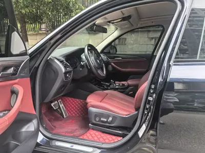 BMW X3 2022, 32000 км, за 215000 CNY